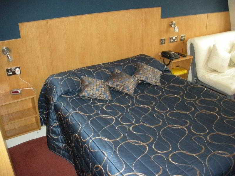 Hampton By Hilton Отель Лондон