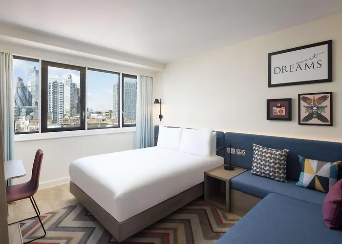 Hampton By Hilton London City